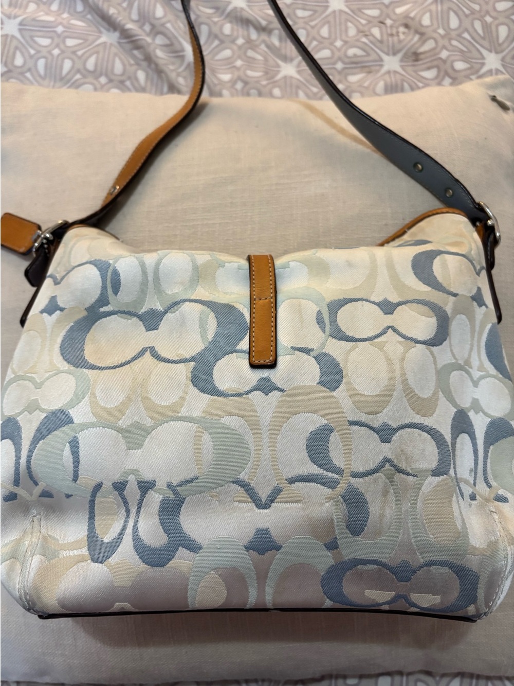 Coach Light Blue & White Signature Shoulder Bag with Tan Trim - Picture 5 of 9